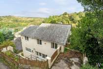 Main Photo of a 3 bedroom  Detached House for sale