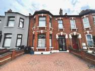 Main Photo of a 4 bedroom  Terraced House for sale