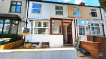 Main Photo of a 4 bedroom  Terraced House for sale