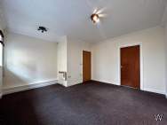 Main Photo of a 2 bedroom  Flat to rent