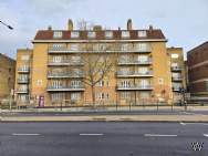 Main Photo of a 2 bedroom  Flat for sale