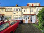 Main Photo of a 3 bedroom  Terraced House for sale