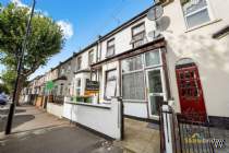 Main Photo of a 3 bedroom  Terraced House for sale