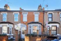 Main Photo of a 3 bedroom  Terraced House for sale