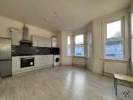 Main Photo of a 2 bedroom  Terraced House to rent