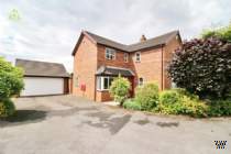 Main Photo of a 5 bedroom  Detached House for sale