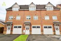 Main Photo of a 3 bedroom  Mews House to rent