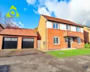 Main Photo of a 4 bedroom  Detached House for sale