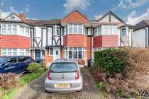 Main Photo of a 3 bedroom  Terraced House for sale