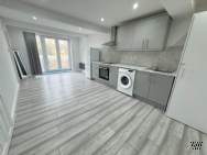 Main Photo of a 1 bedroom  Flat to rent