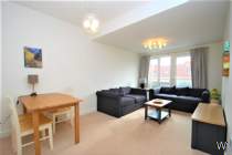 Main Photo of a 3 bedroom  Flat to rent