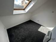 Main Photo of a 2 bedroom  Flat to rent