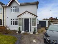 Main Photo of a 3 bedroom  Semi Detached House to rent