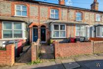 Main Photo of a 2 bedroom  Terraced House for sale