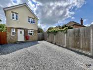 Main Photo of a 3 bedroom  Detached House to rent