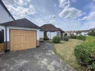 Main Photo of a 3 bedroom  Detached Bungalow to rent