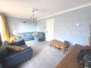 Main Photo of a 5 bedroom  End of Terrace House for sale