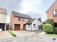 Main Photo of a 4 bedroom  Semi Detached House to rent