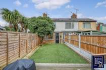 Main Photo of a 2 bedroom  Terraced House for sale