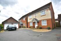 Main Photo of a 3 bedroom  Detached House for sale