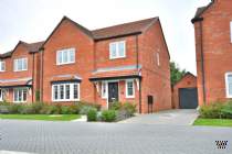 Main Photo of a 4 bedroom  Detached House for sale