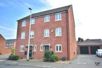 Main Photo of a 4 bedroom  Semi Detached House for sale