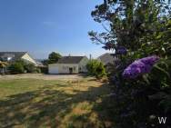 Main Photo of a 3 bedroom  Bungalow for sale