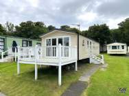 Main Photo of a 2 bedroom  Caravan for sale