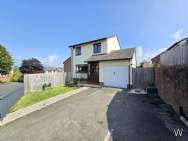 Main Photo of a 3 bedroom  Detached House for sale