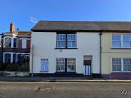 Main Photo of a 2 bedroom  Flat for sale