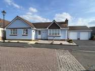 Main Photo of a 3 bedroom  Bungalow for sale