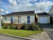 Main Photo of a 3 bedroom  Bungalow for sale