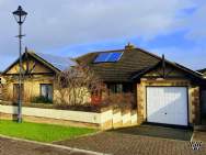 Main Photo of a 3 bedroom  Bungalow for sale