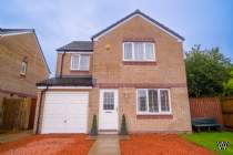 Main Photo of a 4 bedroom  Detached House for sale