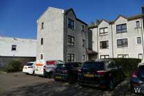 Main Photo of a 2 bedroom  Flat to rent