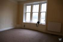 Main Photo of a 2 bedroom  Flat to rent