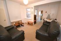 Main Photo of a 5 bedroom  Terraced House to rent