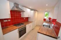 Main Photo of a 5 bedroom  Terraced House to rent