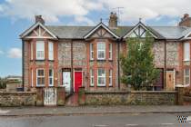 Main Photo of a 3 bedroom  Terraced House to rent