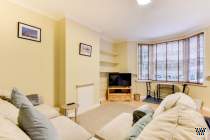 Main Photo of a 1 bedroom  Flat to rent