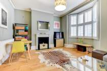 Main Photo of a 1 bedroom  Flat for sale