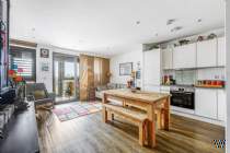 Main Photo of a 2 bedroom  Apartment for sale