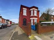 Main Photo of a 4 bedroom  Detached House for sale