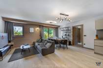 Main Photo of a 4 bedroom  Apartment for sale