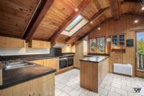 Main Photo of a 7 bedroom  Chalet for sale