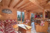 Main Photo of a 6 bedroom  Chalet for sale