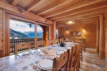 Main Photo of a 5 bedroom  Chalet for sale