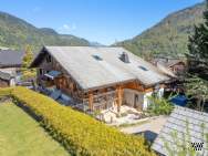 Main Photo of a 8 bedroom  Chalet for sale