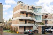 Main Photo of a 1 bedroom  Flat for sale