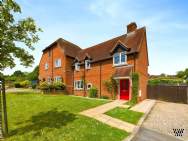 Main Photo of a 3 bedroom  Semi Detached House for sale